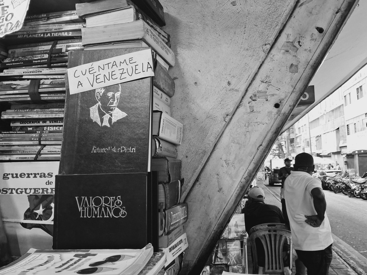 Demolición y Cábala — Alexander JM Urrieta&nbsp;Solano